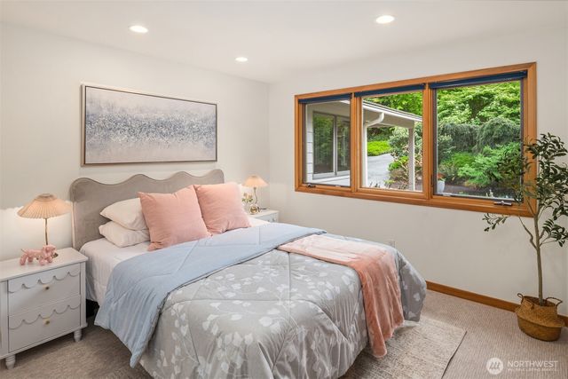558 20th Avenue, Kirkland, WA 98033