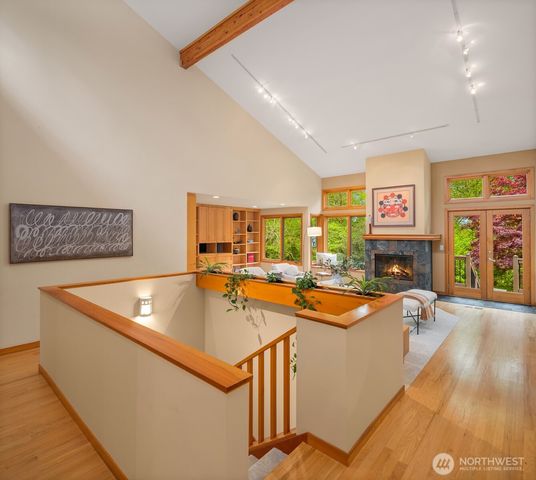 558 20th Avenue, Kirkland, WA 98033