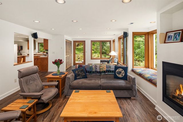 558 20th Avenue, Kirkland, WA 98033