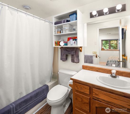 558 20th Avenue, Kirkland, WA 98033