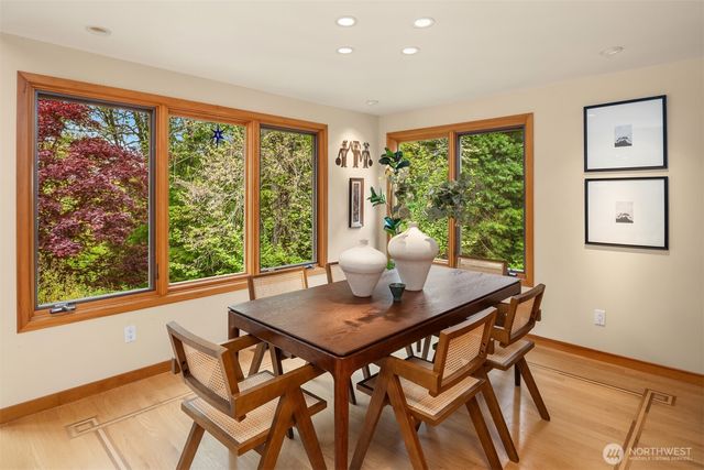 558 20th Avenue, Kirkland, WA 98033