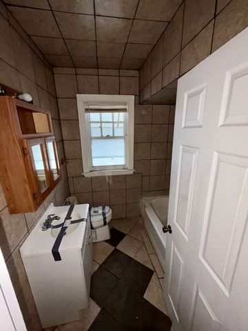 1255 W 108th Place, Chicago, IL 60643