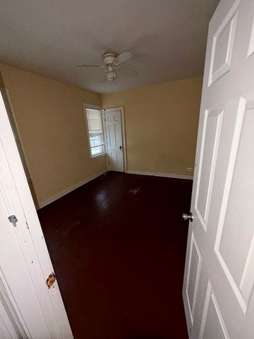 1255 W 108th Place, Chicago, IL 60643