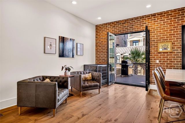 456 Port Street, Savannah, GA 31401