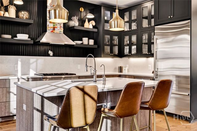 456 Port Street, Savannah, GA 31401