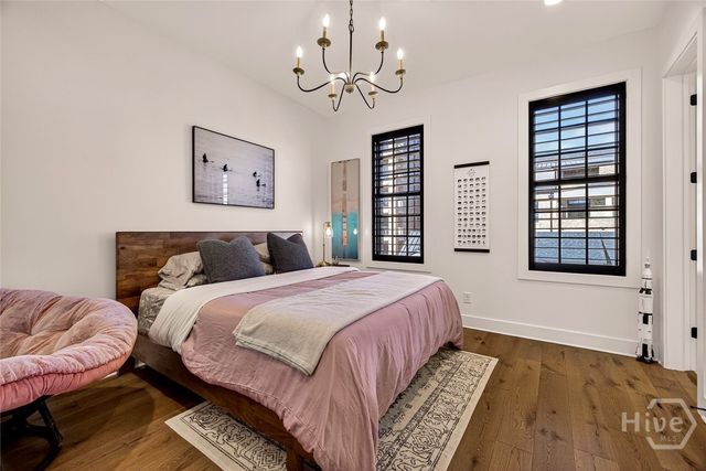 456 Port Street, Savannah, GA 31401