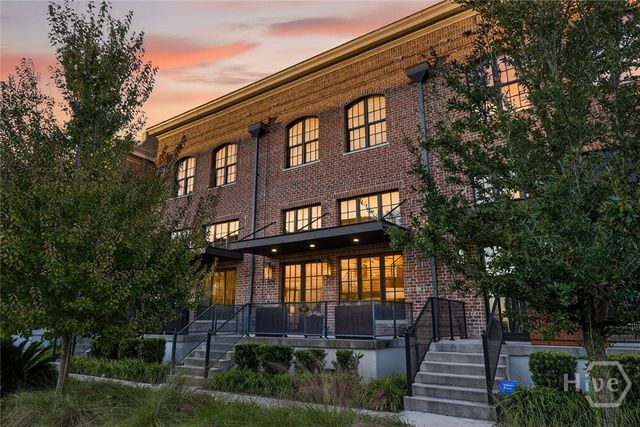 456 Port Street, Savannah, GA 31401