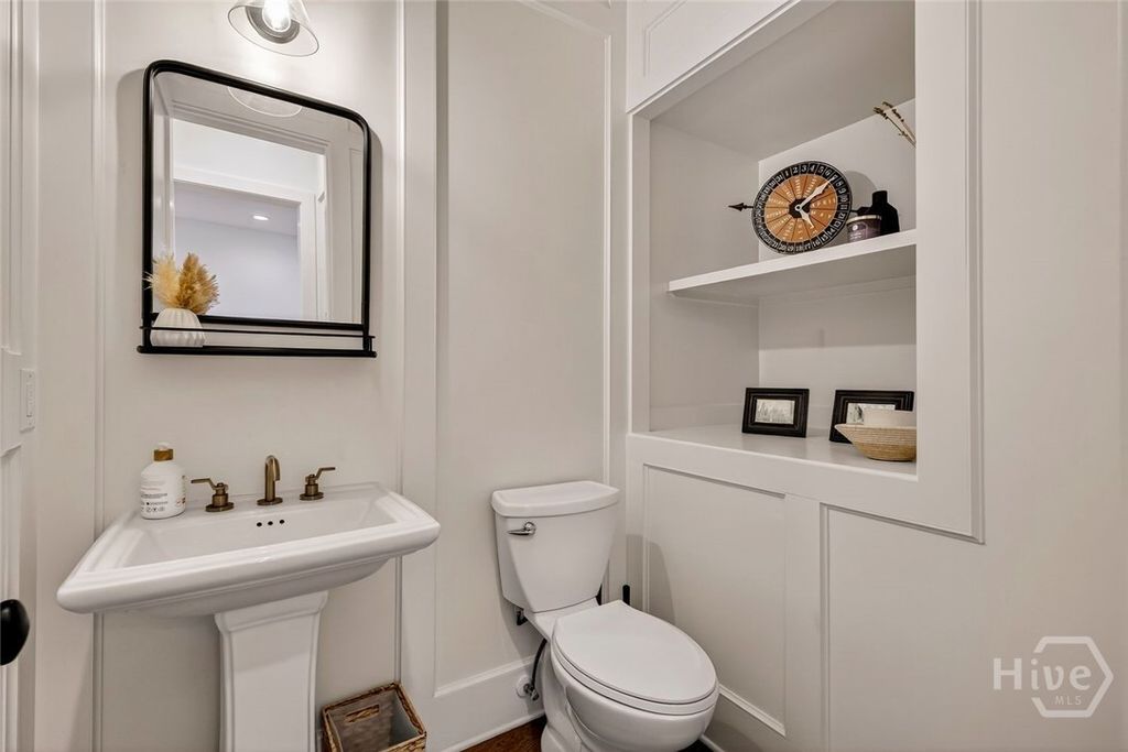 Image 12 of property listing at 456 Port Street, Savannah, GA 31401