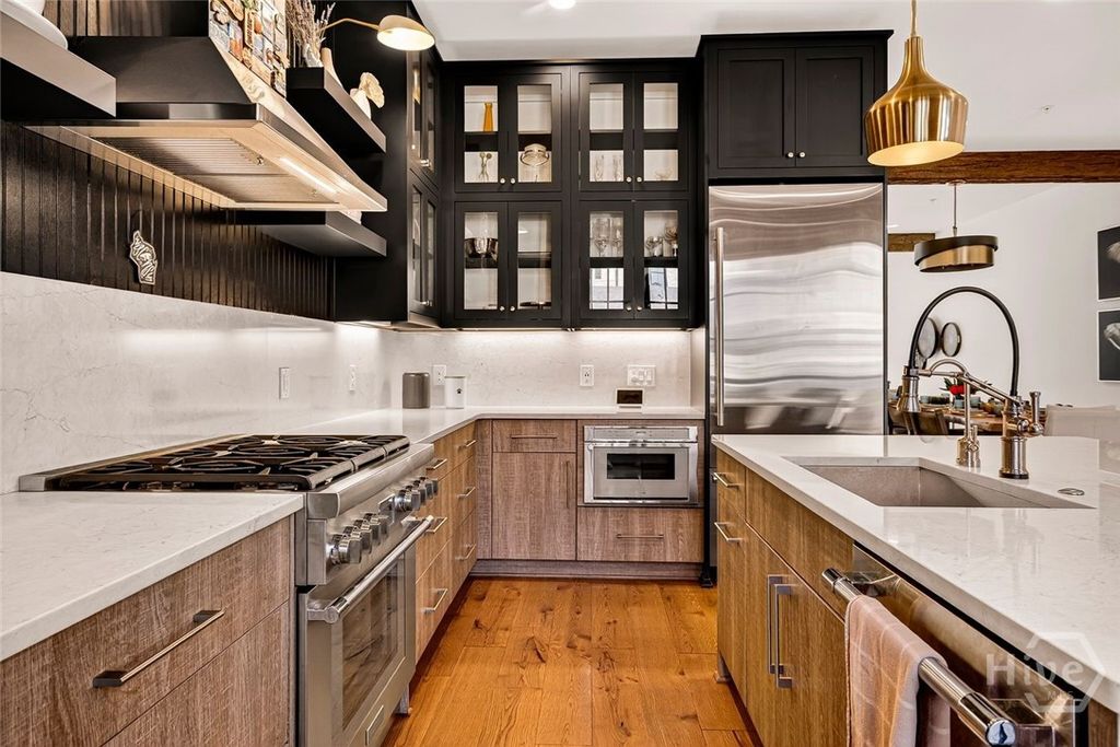 Image 16 of property listing at 456 Port Street, Savannah, GA 31401