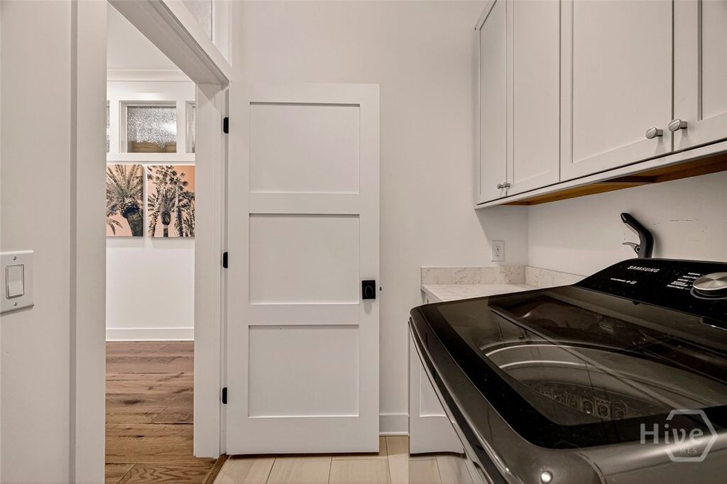 Image 28 of property listing at 456 Port Street, Savannah, GA 31401