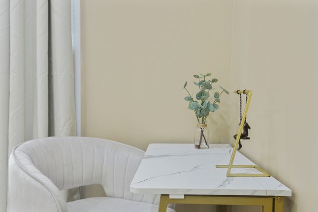 1356 Larchmont Drive, Buffalo Grove, IL 60089