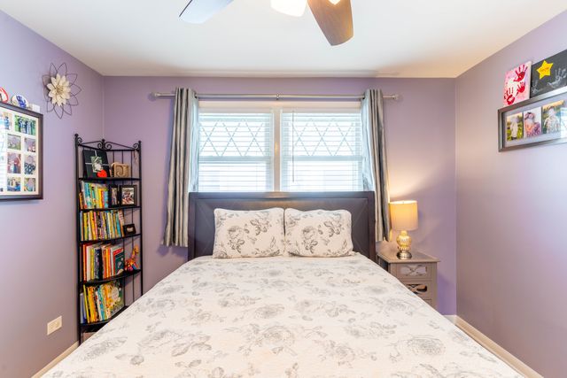 5332 S Meade Avenue, Chicago, IL 60638