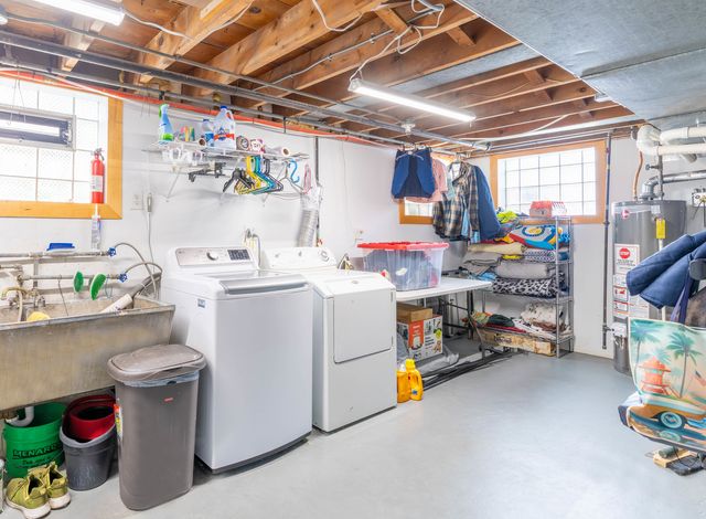 5332 S Meade Avenue, Chicago, IL 60638