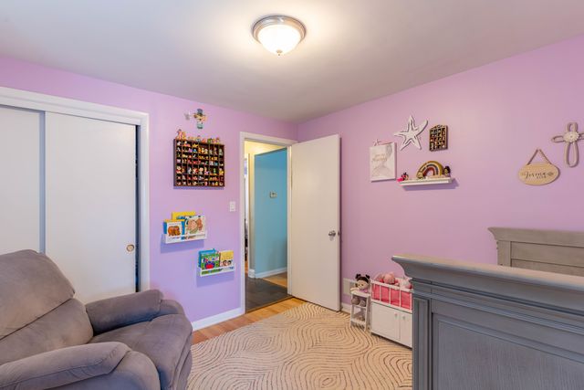 5332 S Meade Avenue, Chicago, IL 60638