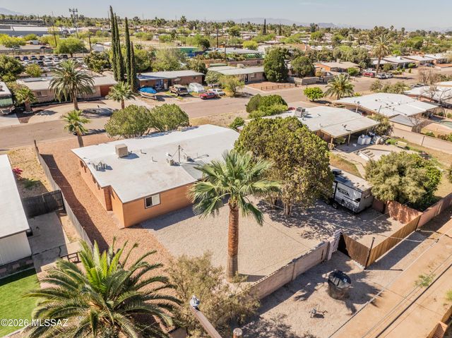 6251 E 20th Street, Tucson, AZ 85711