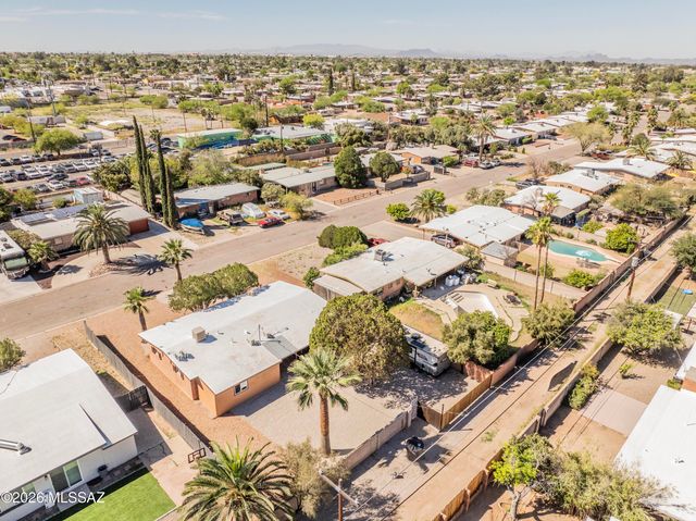 6251 E 20th Street, Tucson, AZ 85711