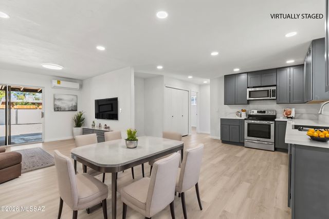 6251 E 20th Street, Tucson, AZ 85711