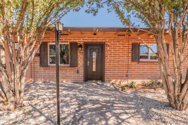 6251 E 20th Street, Tucson, AZ 85711
