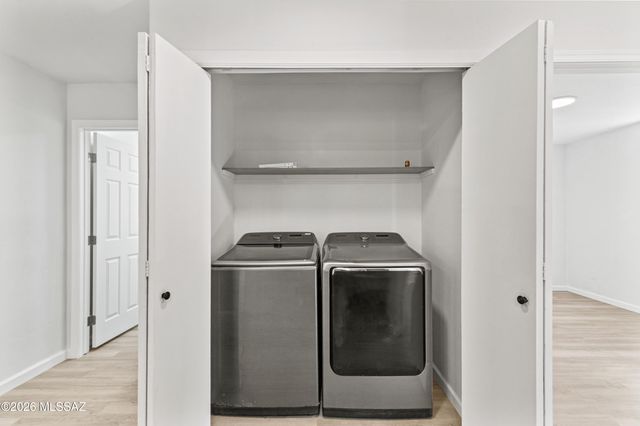 6251 E 20th Street, Tucson, AZ 85711