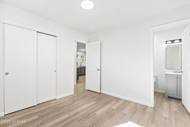 6251 E 20th Street, Tucson, AZ 85711