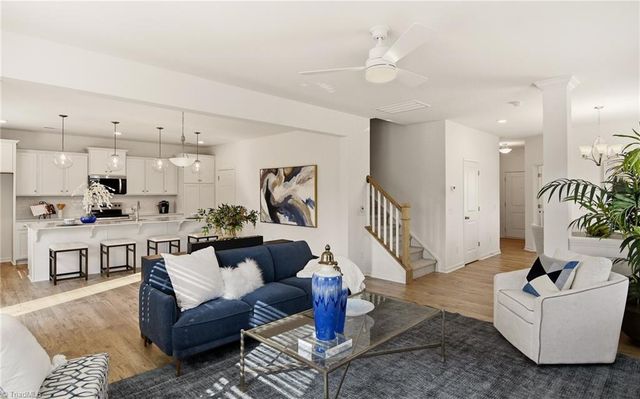 4112 Country Club Road 1034, Winston-salem, NC 27104