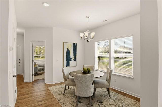 4112 Country Club Road 1034, Winston-salem, NC 27104