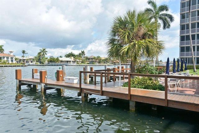 3300 S Ocean Boulevard 320-c, Highland Beach, FL 33487