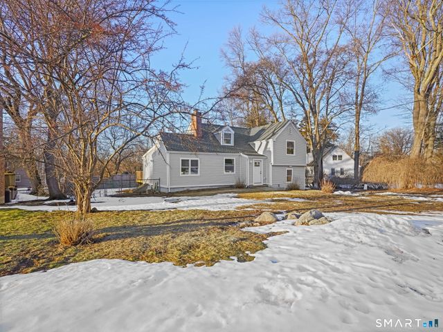 39 Crane Road, Stamford, CT 06902