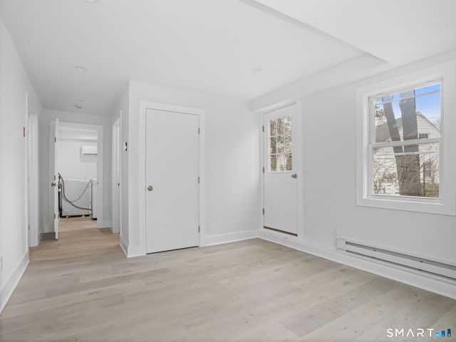 39 Crane Road, Stamford, CT 06902