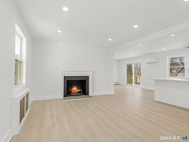 39 Crane Road, Stamford, CT 06902