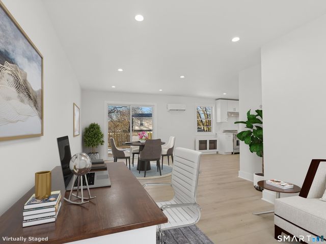 39 Crane Road, Stamford, CT 06902