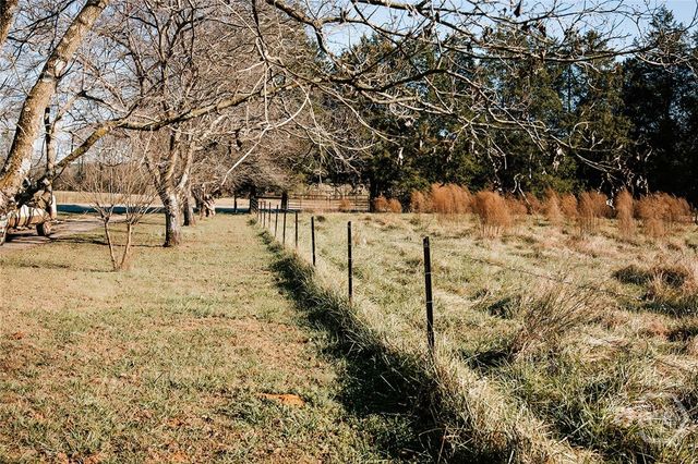 119 Ralph Bridges Road, Lexington, GA 30648