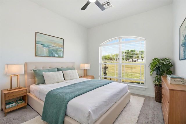 14469 SW Lee Blvd, Cache, OK 73527