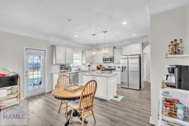 172 Sapwood Way, Hinesville, GA 31313