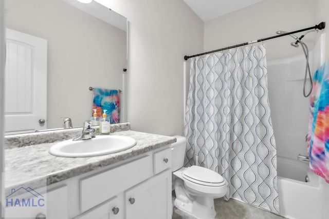 172 Sapwood Way, Hinesville, GA 31313