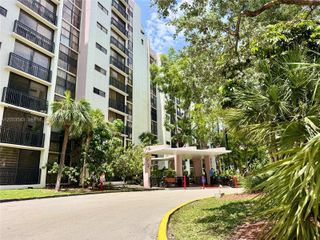 17011 N Bay Road 117, Sunny Isles Beach, FL 33160