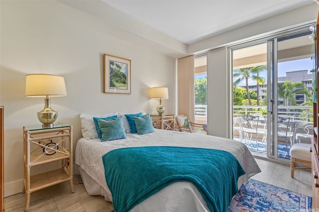 1 Keahole Place 3310, Honolulu, HI 96825