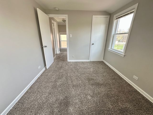 2329 S 20th Avenue, Broadview, IL 60155