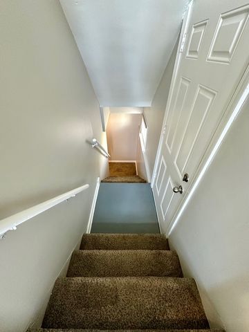 2329 S 20th Avenue, Broadview, IL 60155