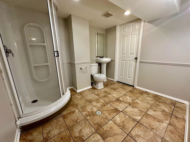2329 S 20th Avenue, Broadview, IL 60155