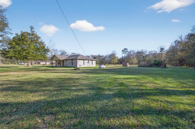 316 County Road 6512, Dayton, TX 77575
