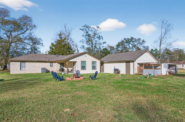 316 County Road 6512, Dayton, TX 77575