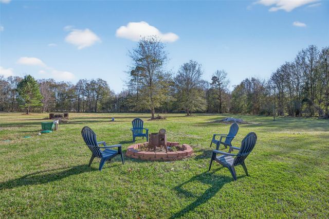 316 County Road 6512, Dayton, TX 77575