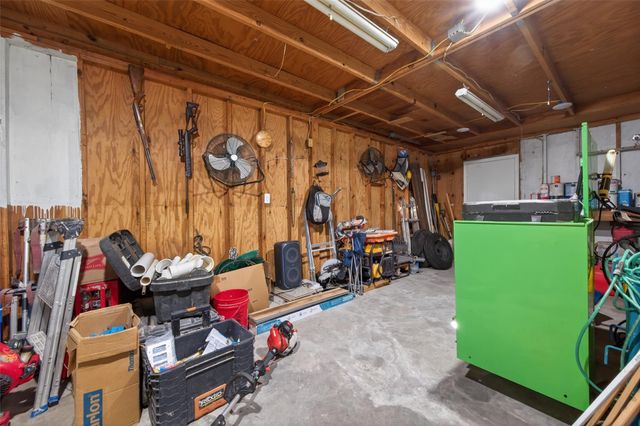 316 County Road 6512, Dayton, TX 77575