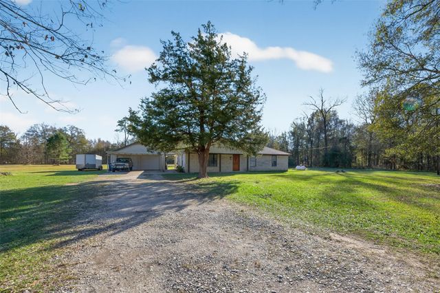 316 County Road 6512, Dayton, TX 77575