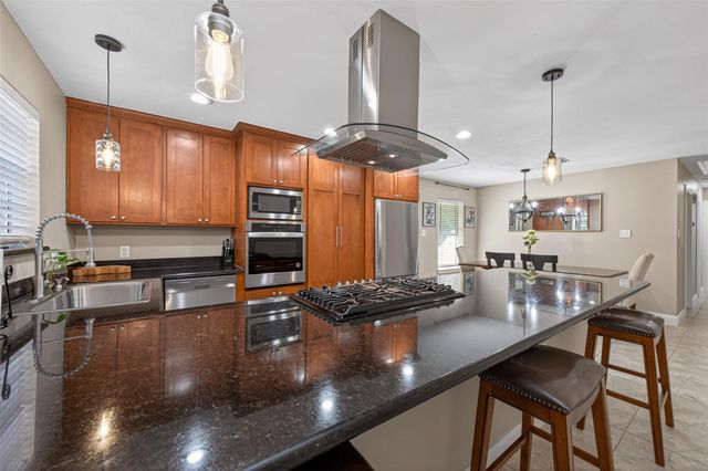 316 County Road 6512, Dayton, TX 77575