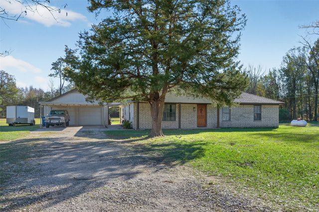 316 County Road 6512, Dayton, TX 77575