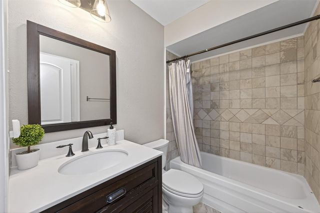 316 County Road 6512, Dayton, TX 77575