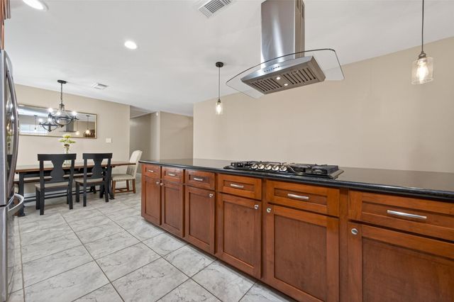 316 County Road 6512, Dayton, TX 77575