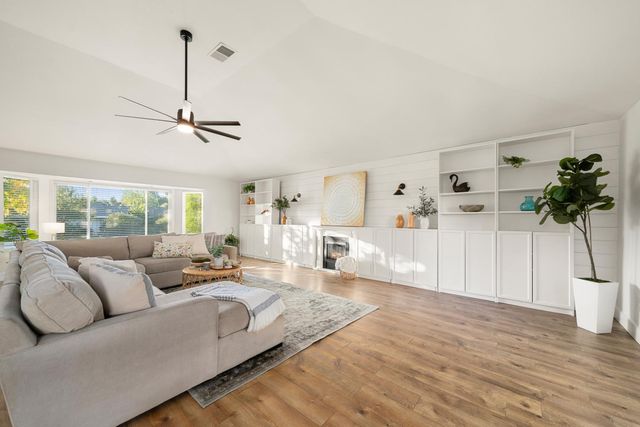 6732 Beech Ave, Orangevale, CA 95662